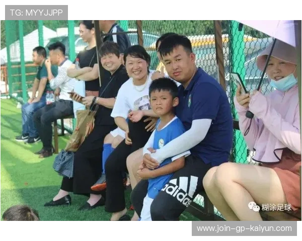 琑队如何建立青训导师与家长沟通机制,青训团队 琑队如何建立青训导师与家长沟通机制,青训团队